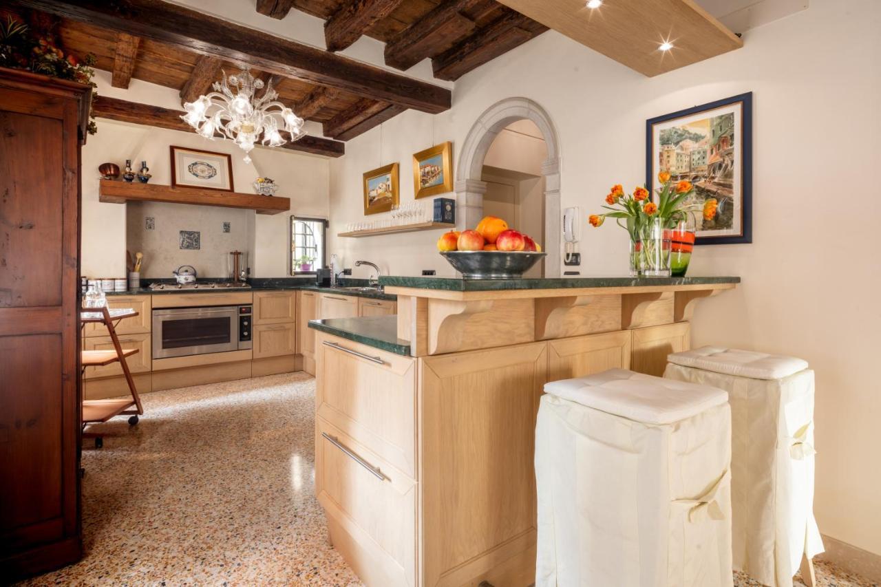 Garden Mansion With Private Mooring R&R Apartamento Veneza Exterior foto